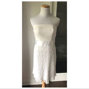 SALE! 3/$30 Suzi Chin Maggy London strapless dress